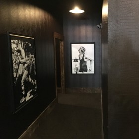 Custom Wallcovering & Stenciling