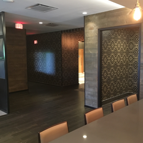 Custom Wallcovering & Stenciling